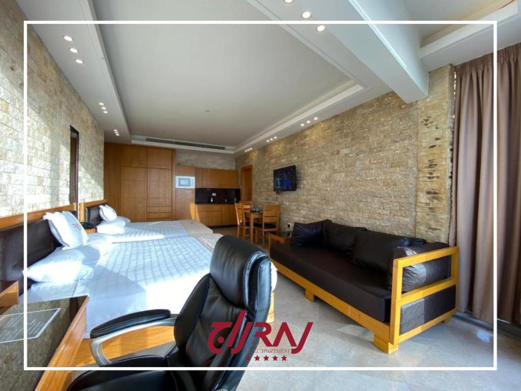 Raj Hotel Aley Dış mekan fotoğraf